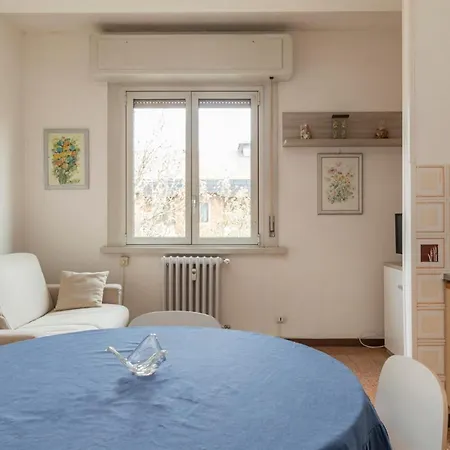 I Host Apartment - Giambellino 40 Milan Exterior photo