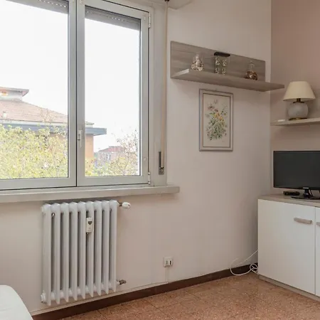 I Host Apartment - Giambellino 40 Milan Exterior photo