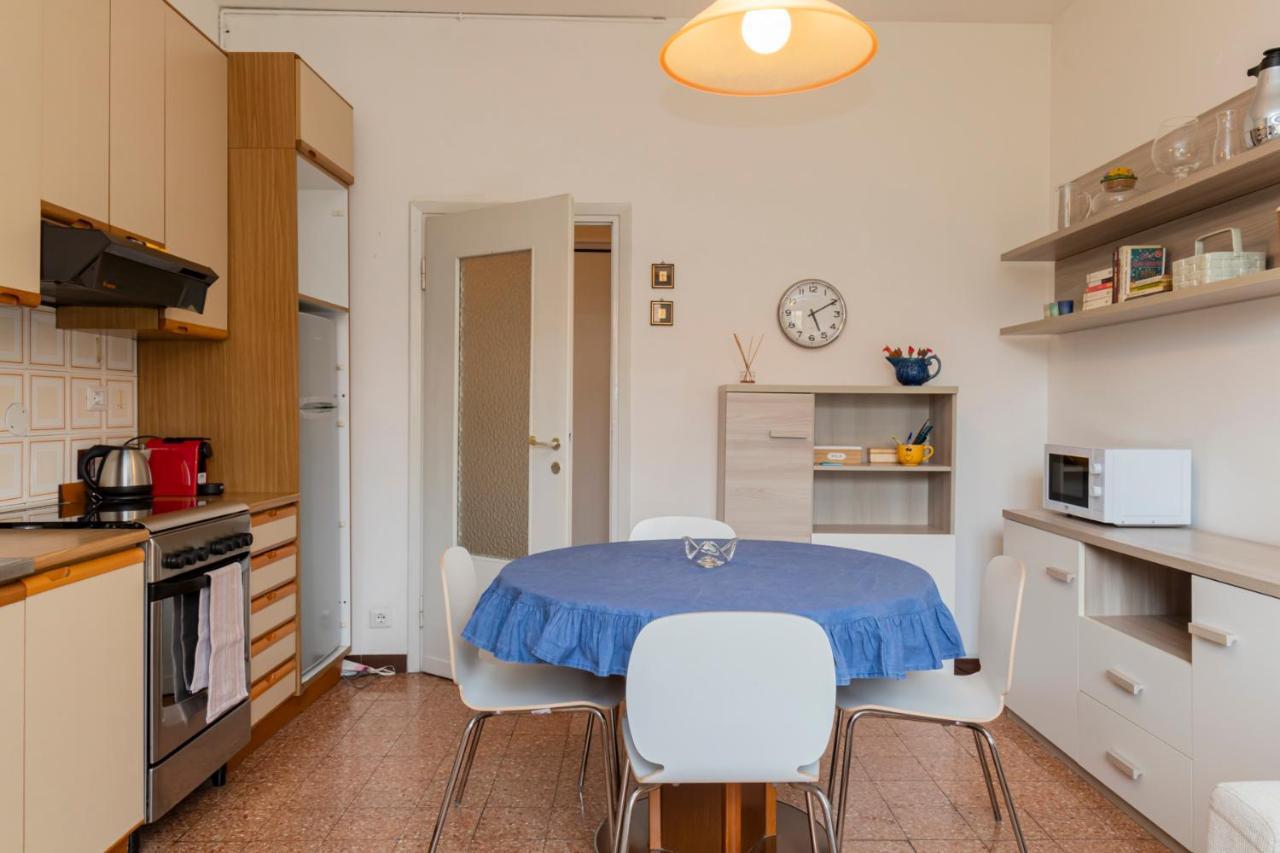 I Host - Giambellino 40 Appartement *